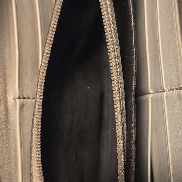 Gucci Guccissima Wallet Silver Metallic - Picture 5 of 12